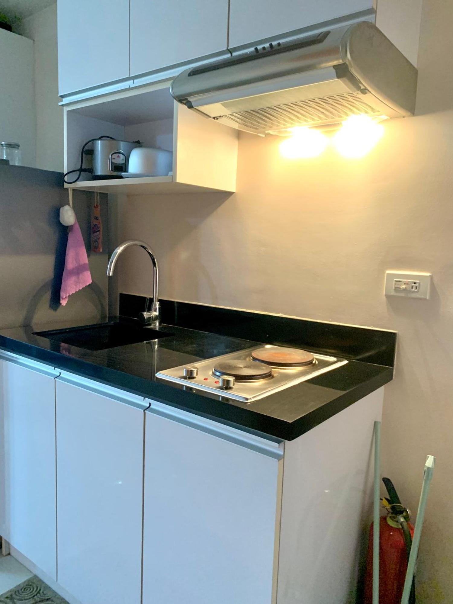 The Persimmon Studios Near Ayala And Sm City セブ市 部屋 写真