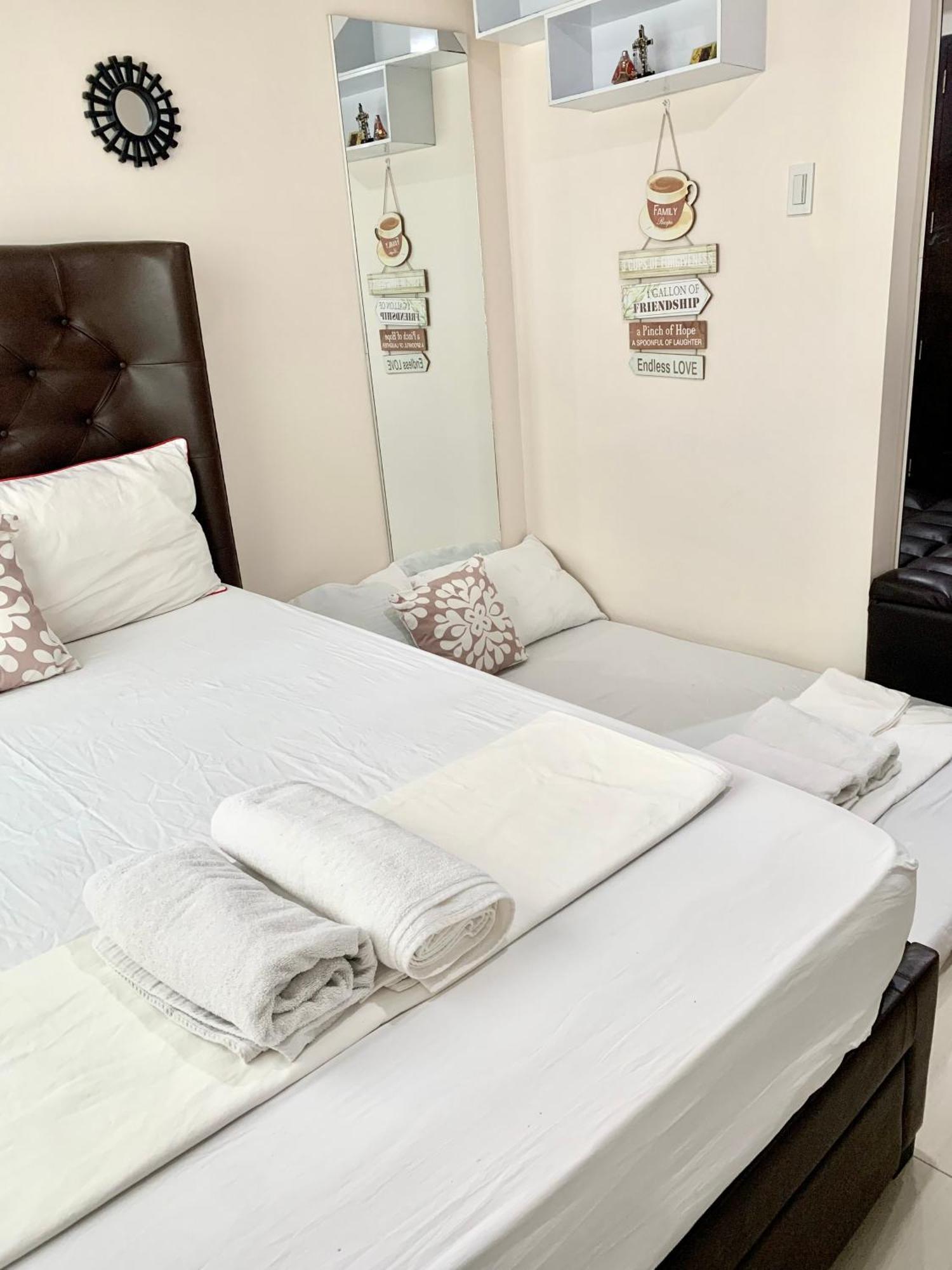 The Persimmon Studios Near Ayala And Sm City セブ市 部屋 写真