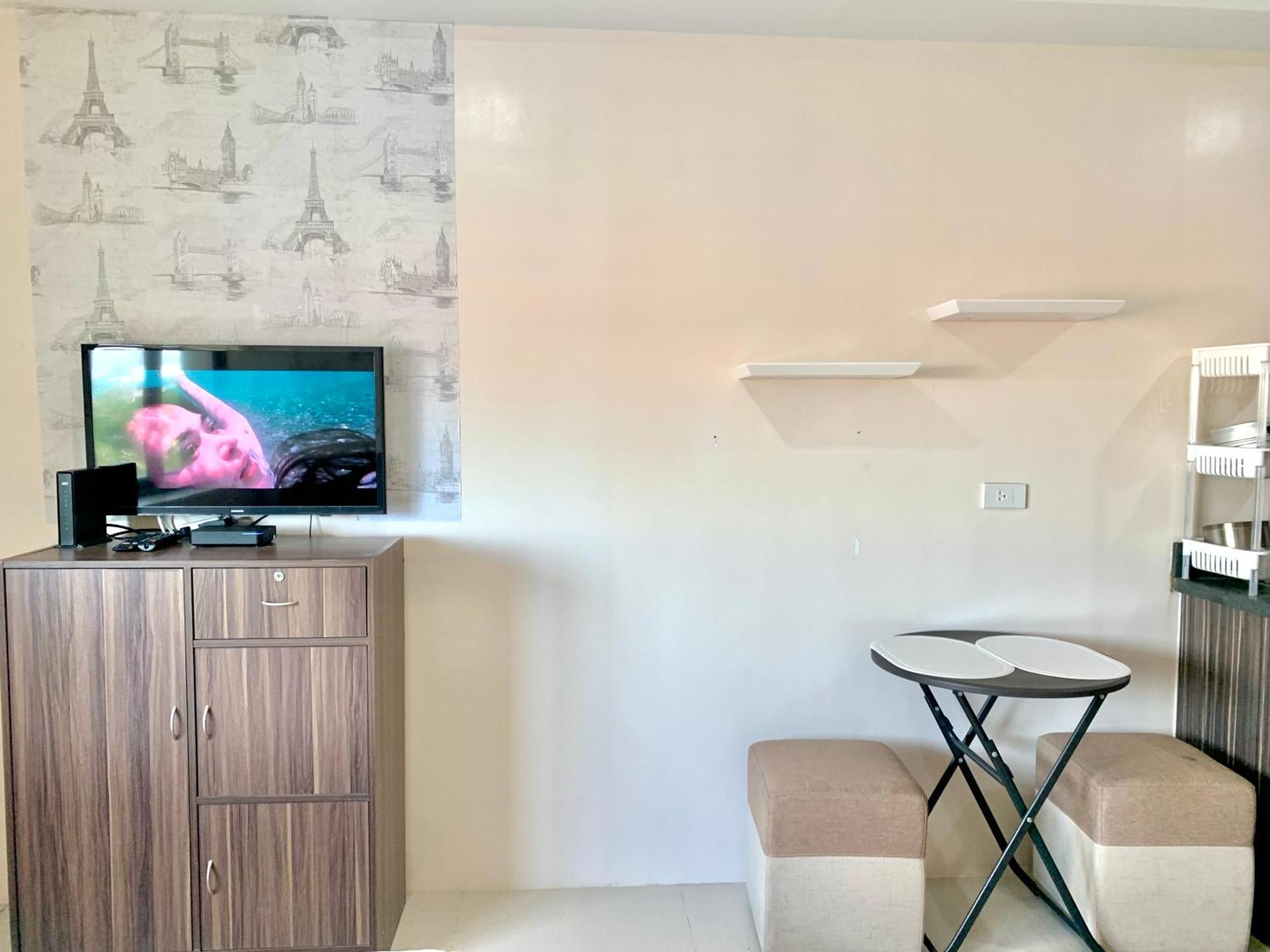 The Persimmon Studios Near Ayala And Sm City セブ市 部屋 写真