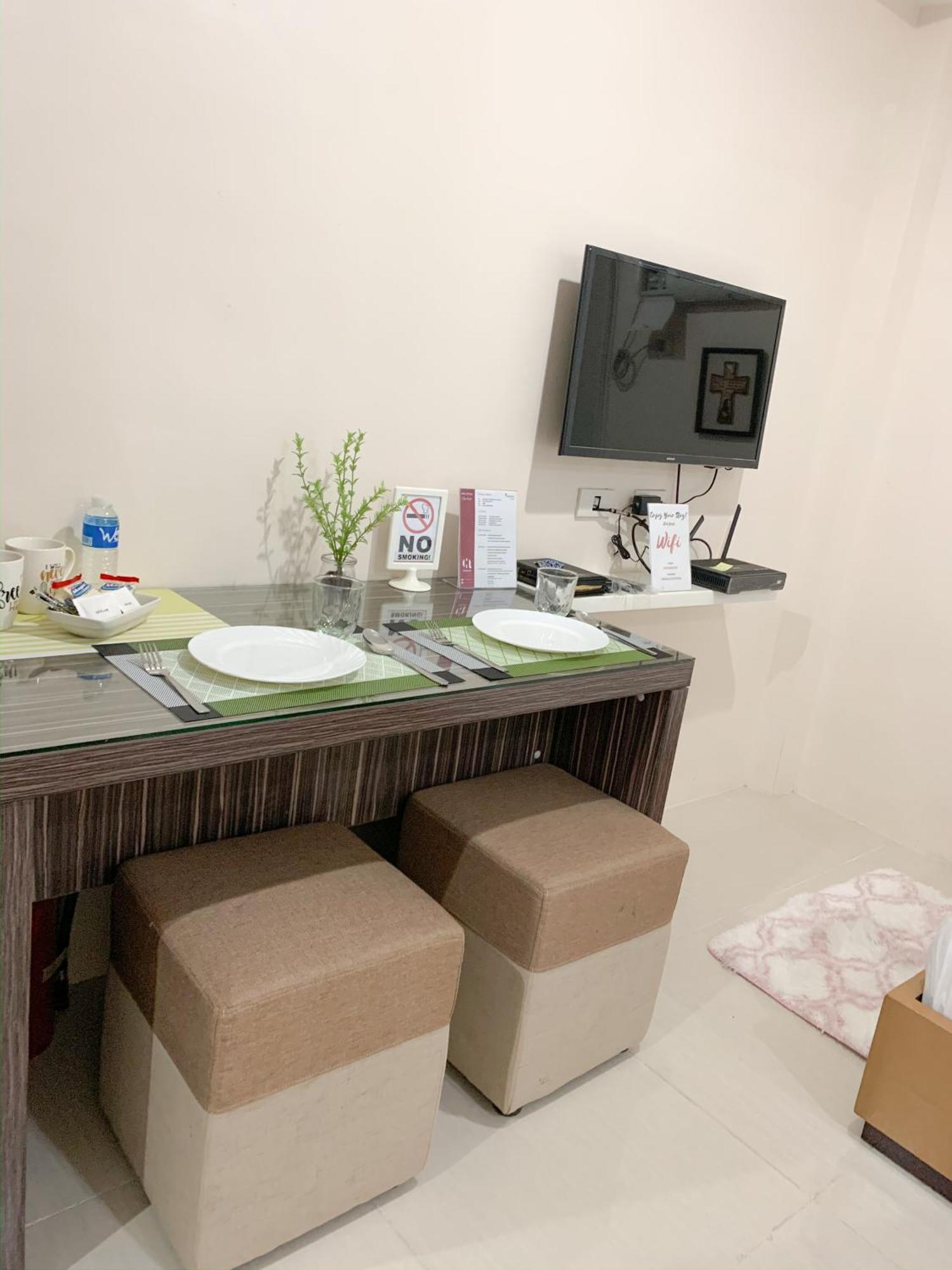 The Persimmon Studios Near Ayala And Sm City セブ市 部屋 写真